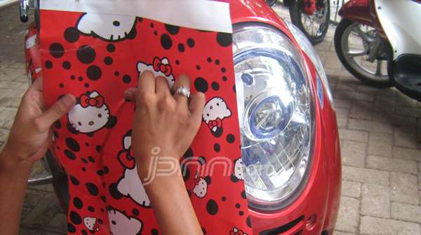 Bro, Nih Teknik Sederhana Wrapping Motor yang Wajib Dibaca Bikers!