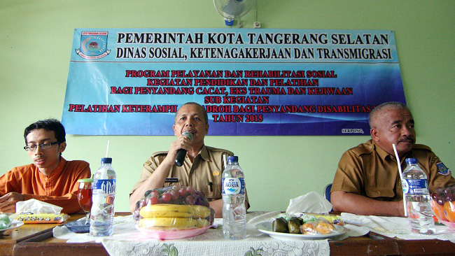 Tuna Netra Tangsel Antusias Ikut Pelatihan Hadroh Dinsosnakertrans