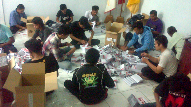 KPU Bayar Lipat Surat Suara 50 Perak Per Lembar, Minat?