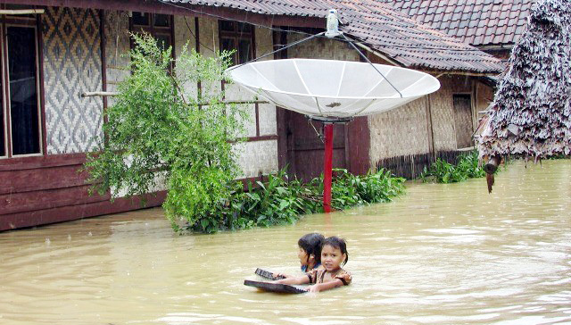 10 Kecamatan di Pandeglang Terendam Banjir, 2 Desa Longsor