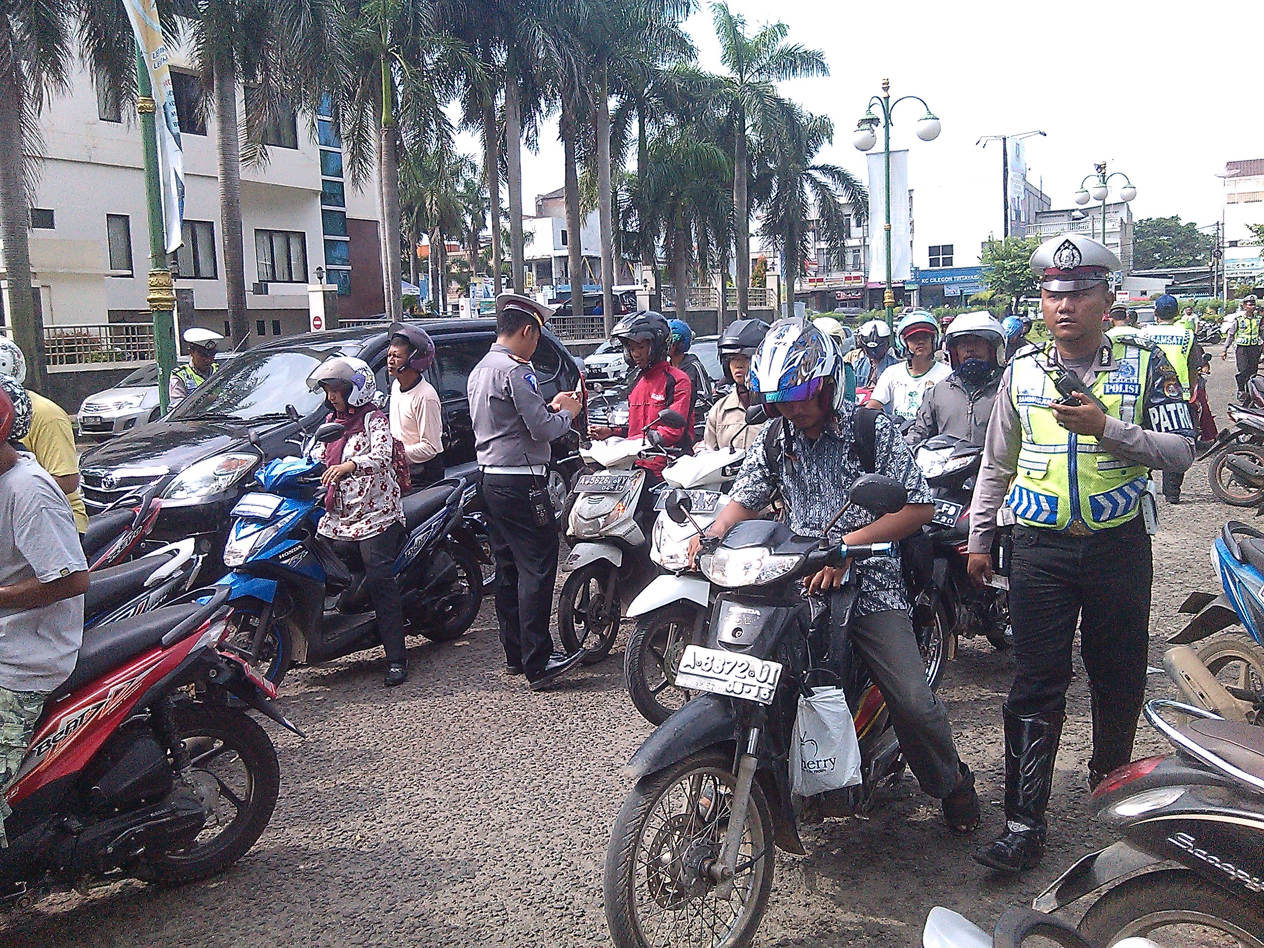 Kejar Target Pajak Kendaraan, Samsat Cilegon Gelar Razia