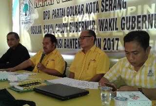 Dipecat, Jaman Masih Pimpin Rapat Pleno Golkar Kota Serang