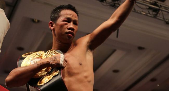 Kalahkan Petinju Argentina, Daud Yordan Rebut Gelar WBA Internasional