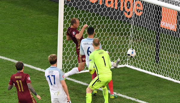 Kemenangan Inggris atas Rusia Buyar di Menit Akhir