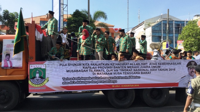 Banten Juara Umum MTQ Nasional XXVI, Kirab Kafilah Disambut Jempol Warga