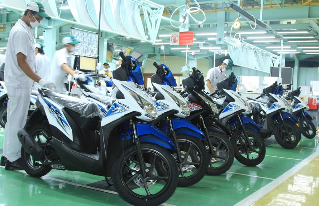 Honda Banten Rayakan Penjualan 10 Juta Honda Beat