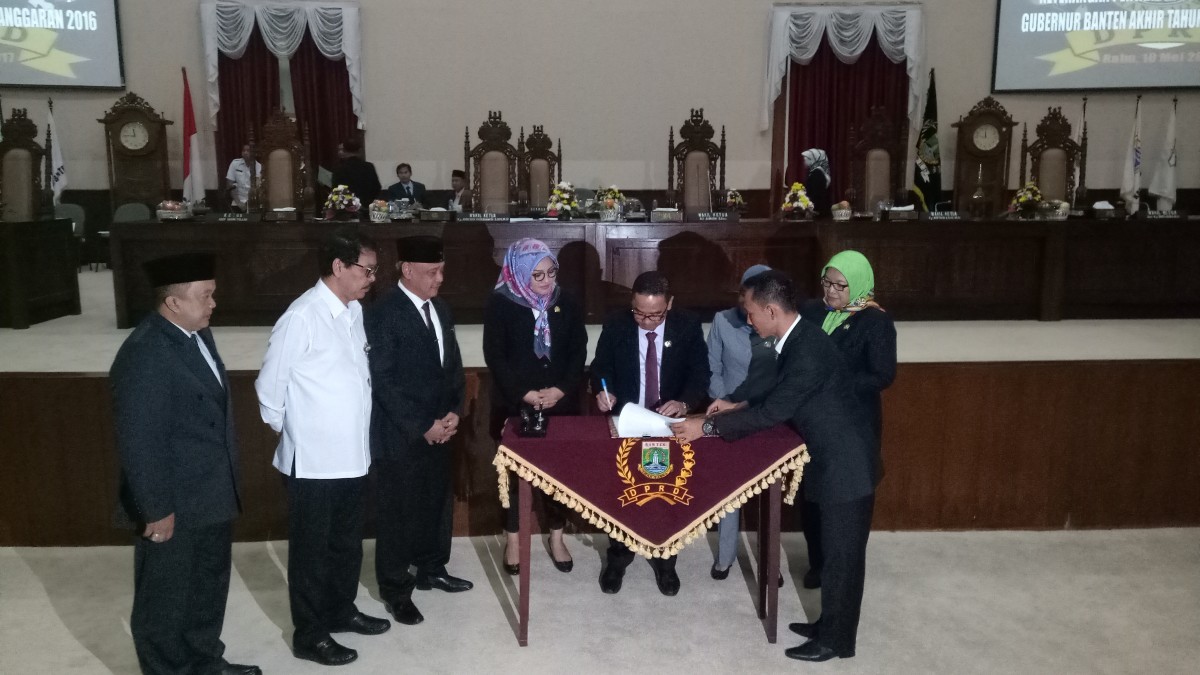 Rekomendasi LKPJ Gubernur, DPRD Soroti Pengelolaan Keuangan dan Program Kerja