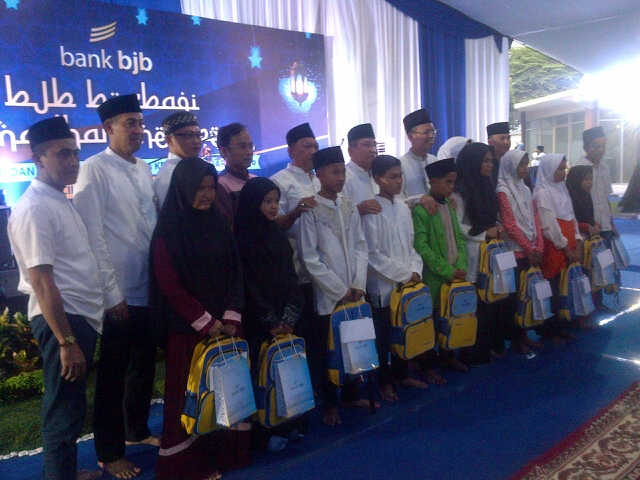 Bank BJB Santuni Seribu Anak Yatim di Banten