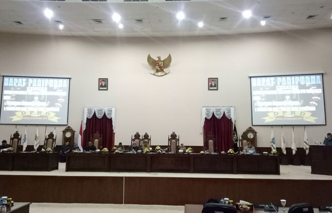 Pansus DPRD Banten Sampaikan Dua Raperda