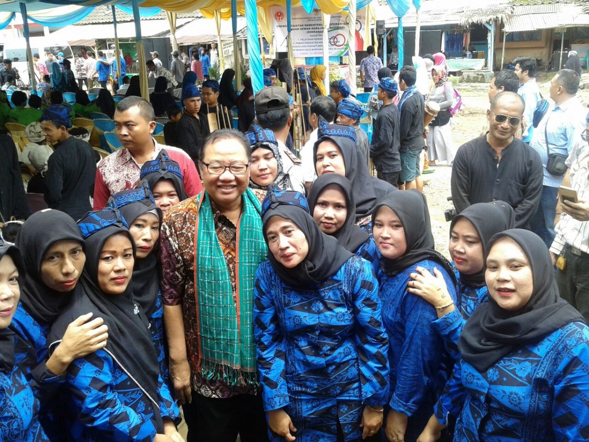 120 Motif Tenun Baduy Mendapatkan Hak Cipta