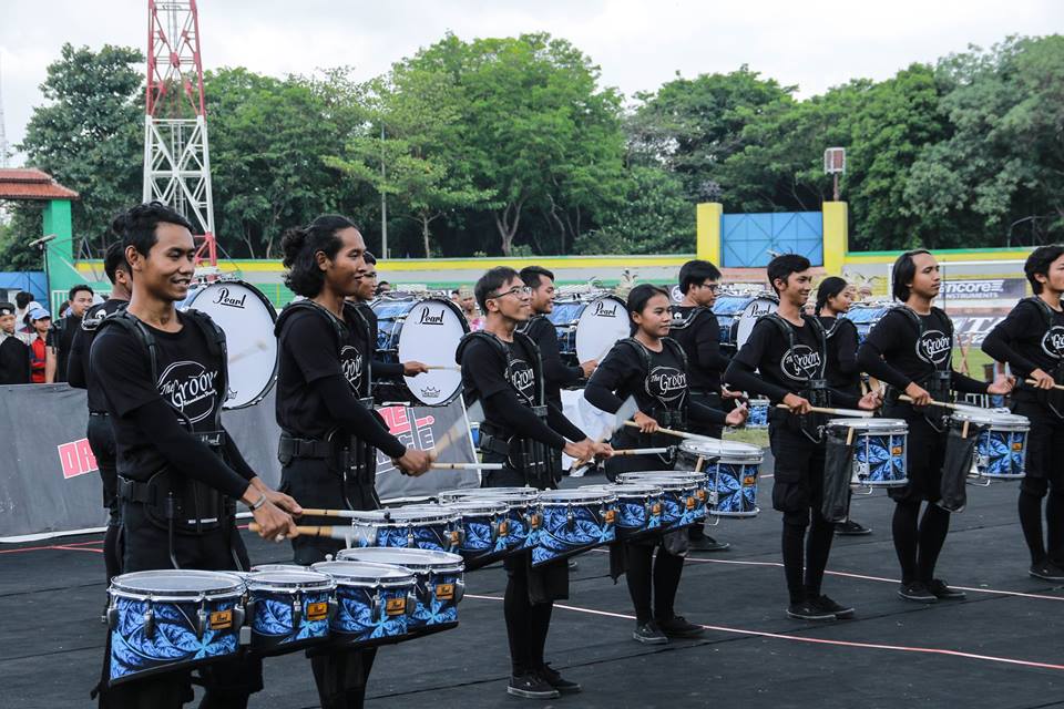 Marching Band Bina Caraka Jakarta Rebut Gelar Juara Kelas Drumline Battle