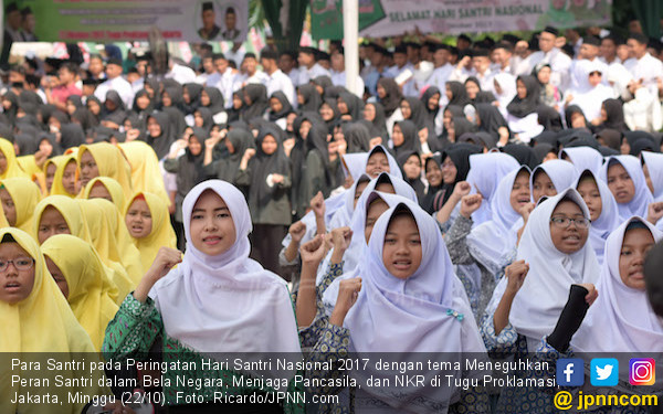 Negara Indonesia Sudah Selayaknya Berterima Kasih kepada Pesantren