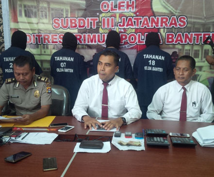 Tukang Tambal Ban Nyambi Jadi Pengecer Judi Togel