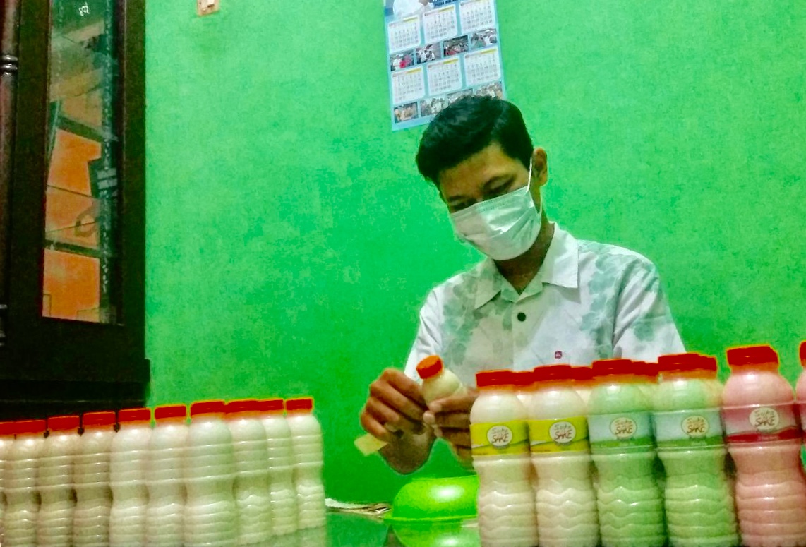 Sofyan Aditya, Sarjana Pertanian Untirta Menikmati Manisnya Usaha Susu Kedelai