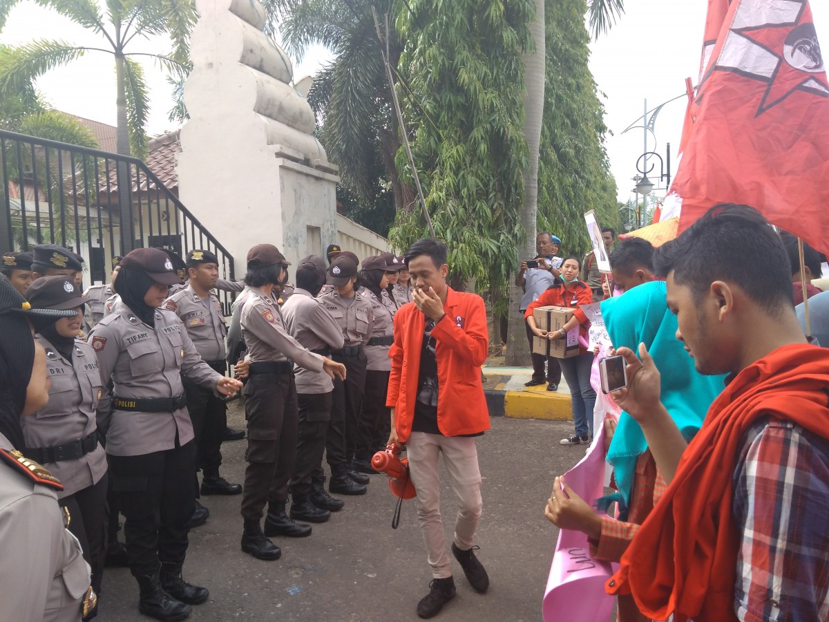 Peringati Hari Anti Korupsi Internasional, GMNI Cilegon Gelar Aksi Damai