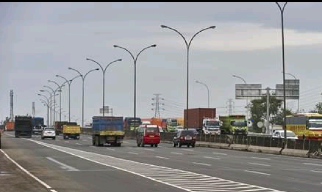 Libur Imlek Lalu Lintas di Tol Tangerang-Merak Diprediksi Naik 4,47 Persen