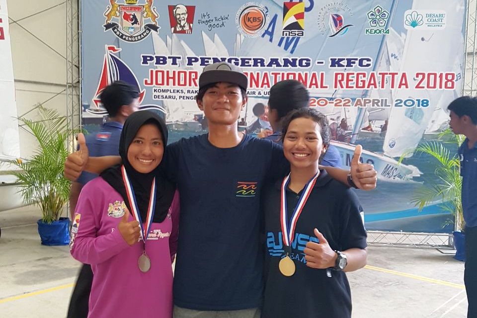 Peselancar Banten Raih Perak di Johor International Regatta 2018