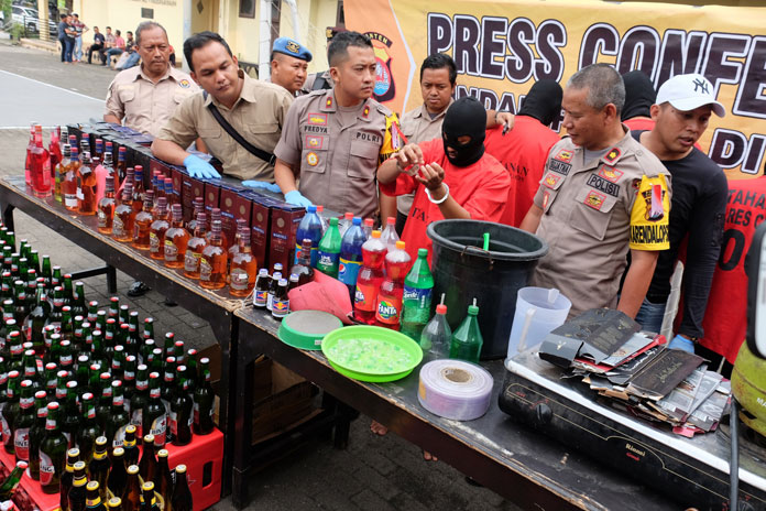 Lima Pengoplos Miras Ditangkap Satreskrim Polres Cilegon