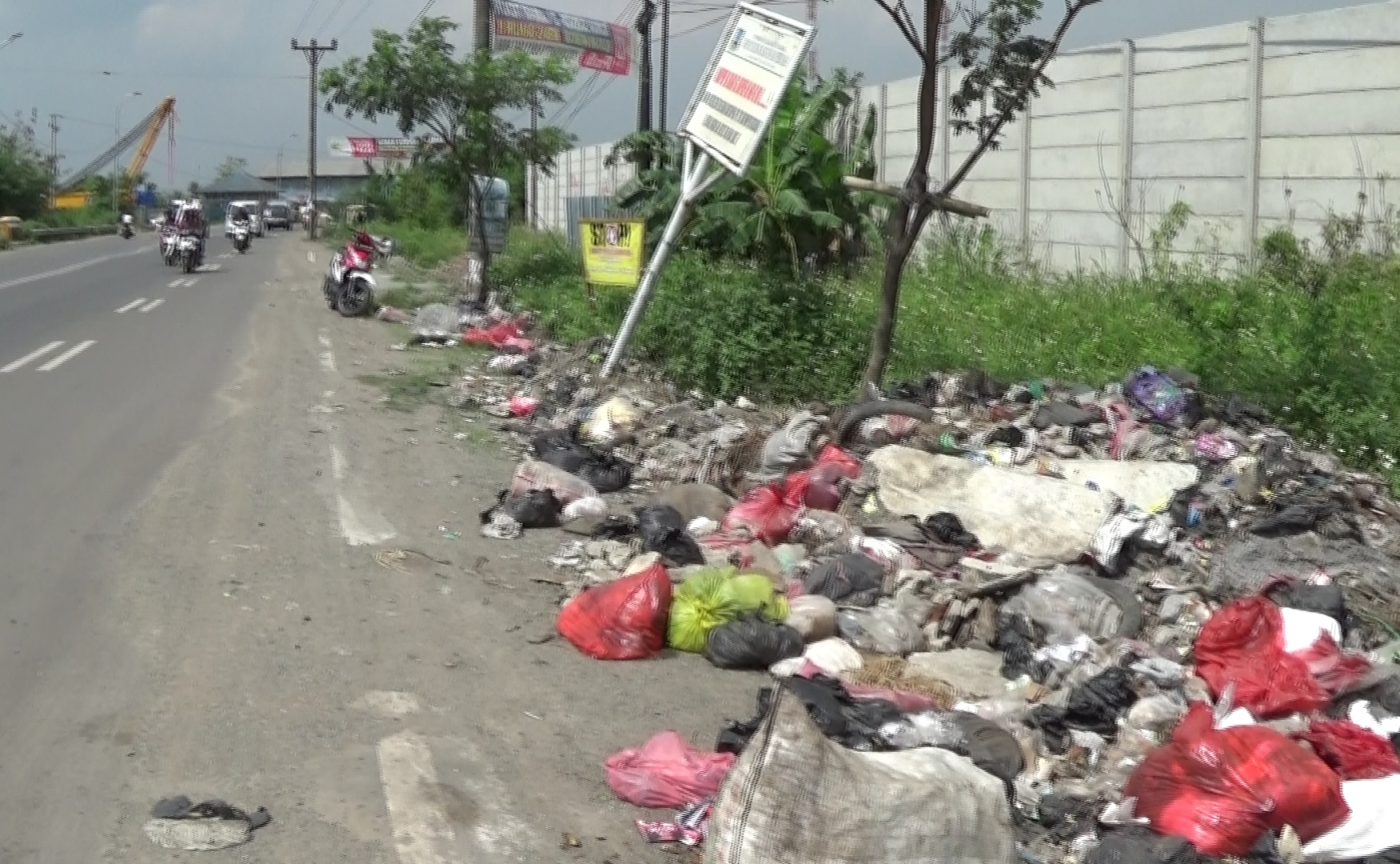 486 Ton Sampah di Kabupaten Serang Belum Tertangani