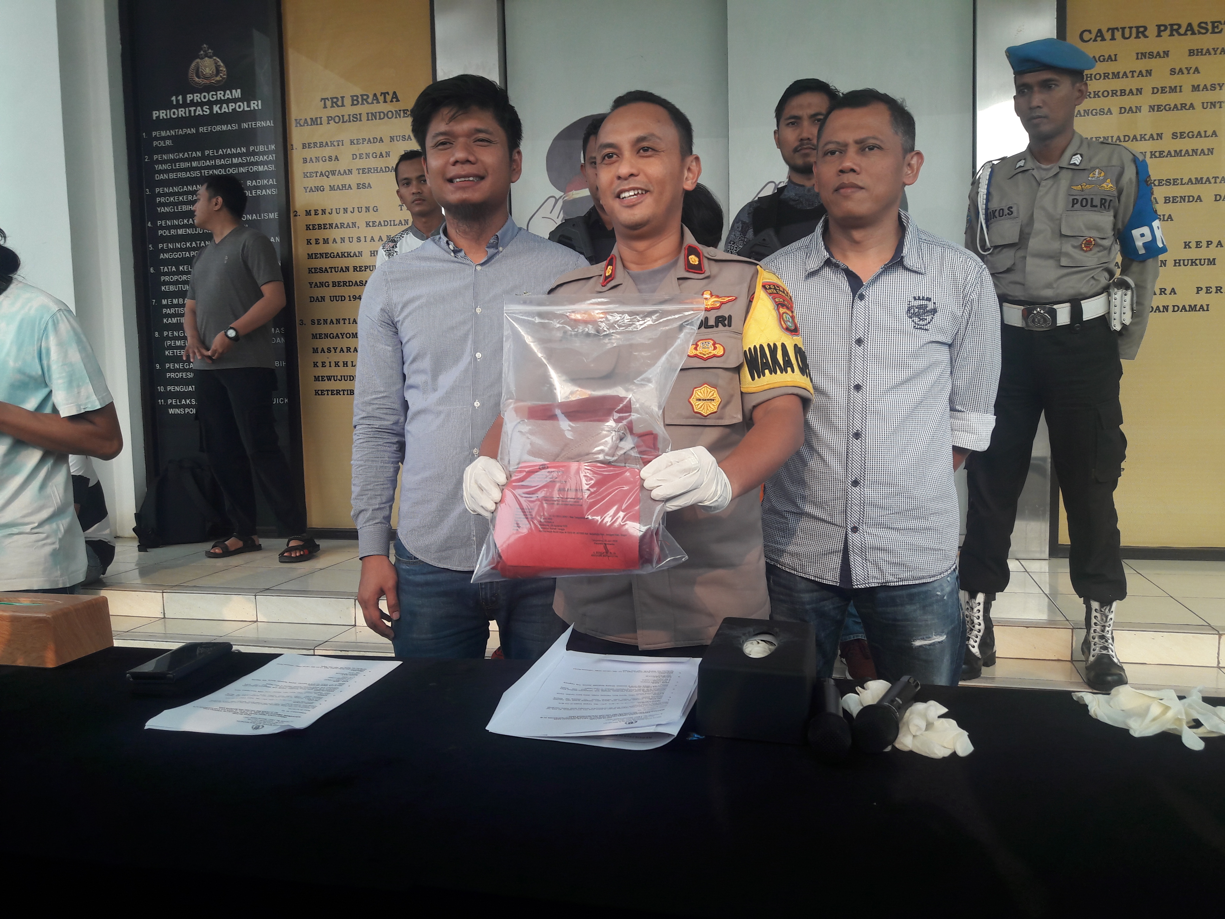 Sodomi Pelajar SMP, Guru Bimbel Diciduk