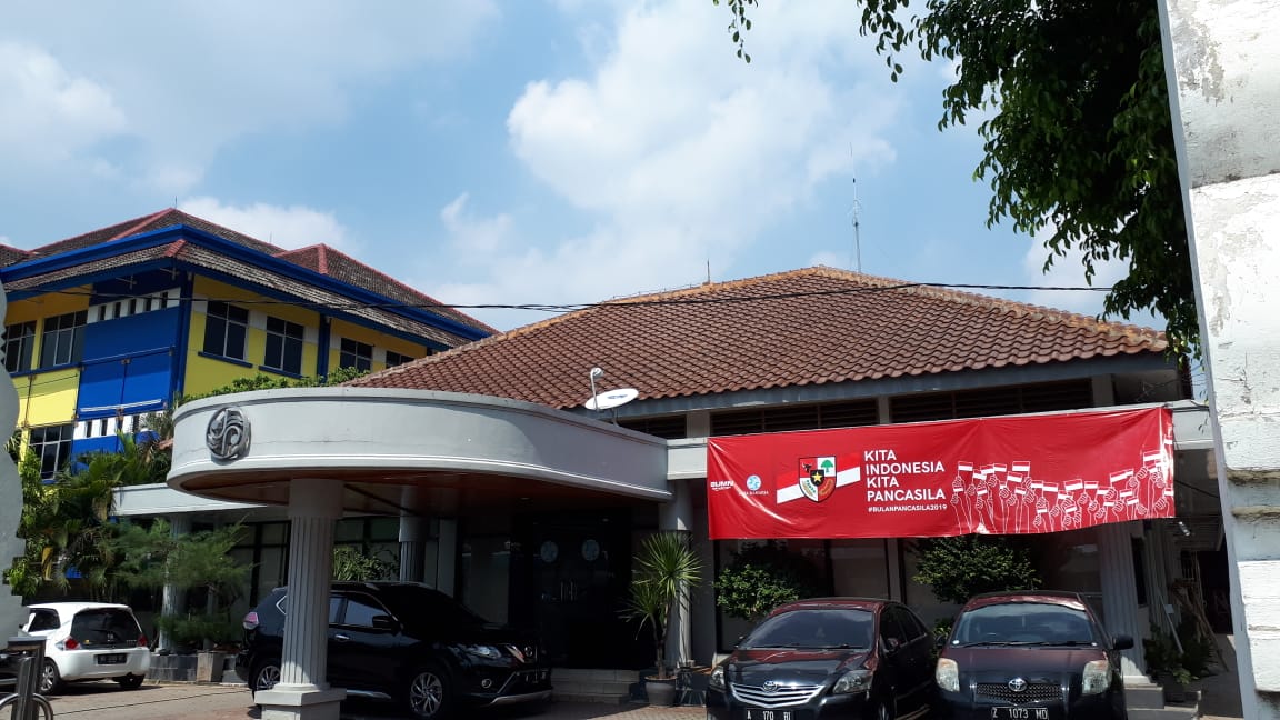 Jasa Raharja Serahkan Santunan kepada Rektor Unbaja