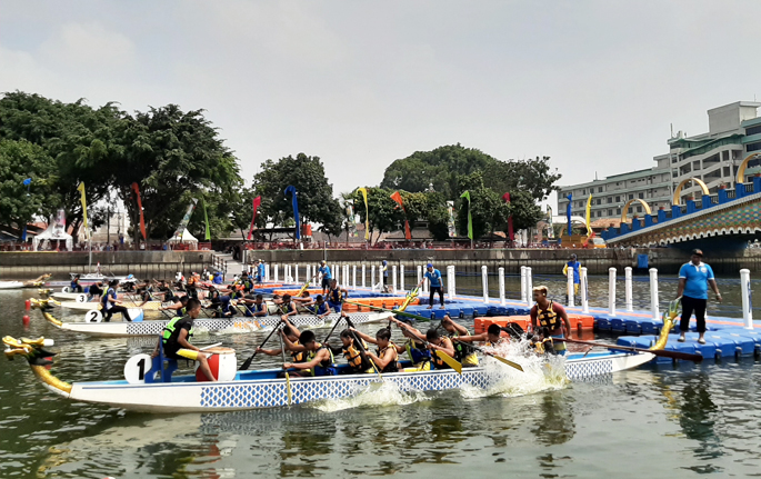 Dua Tim Australia Ikuti Lomba Perahu Festival Cisadane