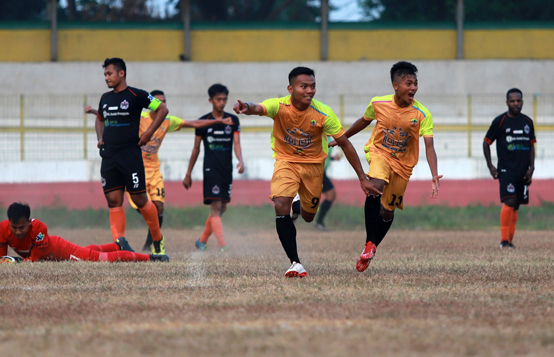 Serang Jaya dan Persikota Pemuncak Klasemen