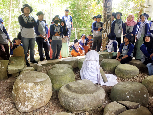Situs Megalitik Batu Goong-Citaman, Wisata Pemandian Peninggalan Masa Prasejarah