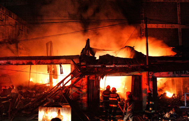 Di Cilegon, Sehari Enam Rumah dan Ruko Terbakar