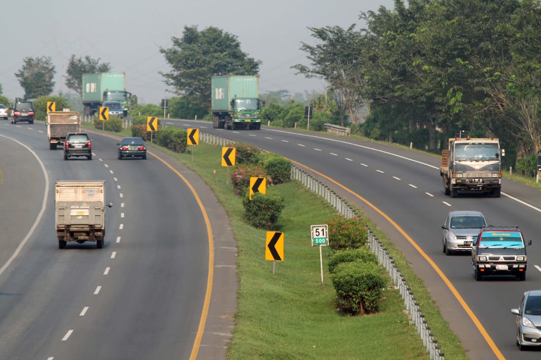 Libur Natal 68.758 Kendaraan Melintasi Tol Tangerang-Merak
