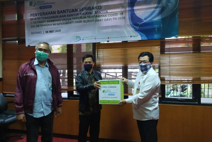 May Day, BPJASMSOTEK Banten Gelar Diskusi dan Bagi Sembako
