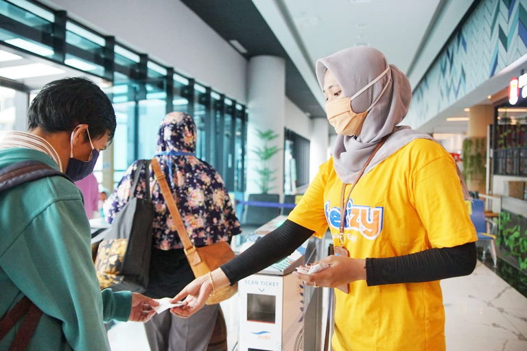 Selama PSBB, Pelabuhan Merak Tetap Beroperasi