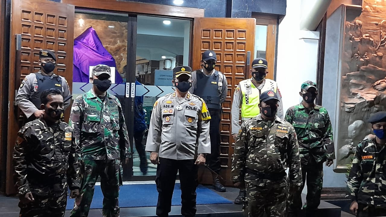 Satkorcab Banser Amankan Perayaan Jumat Agung dan Paskah di Lebak