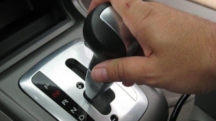 Memanaskan Mobil Matic Jangan di Transmisi P, Nah Lho Kenapa?