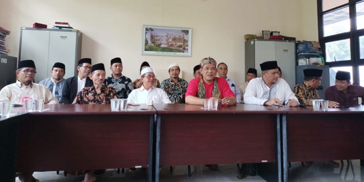 Pesantren Tak Dapat Hibah