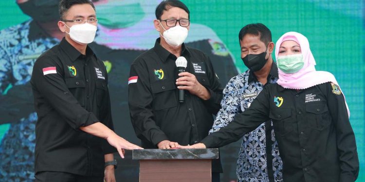 Gubernur WH : Program Kesehatan untuk Melahirkan Generasi yang Berdaya Saing