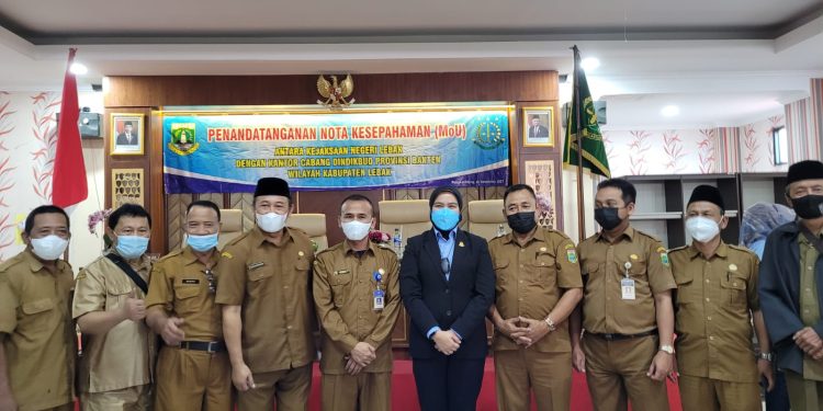 Perlu Pendampingan Hukum, KCD Dindik Lebak MoU Dengan Kejari Lebak