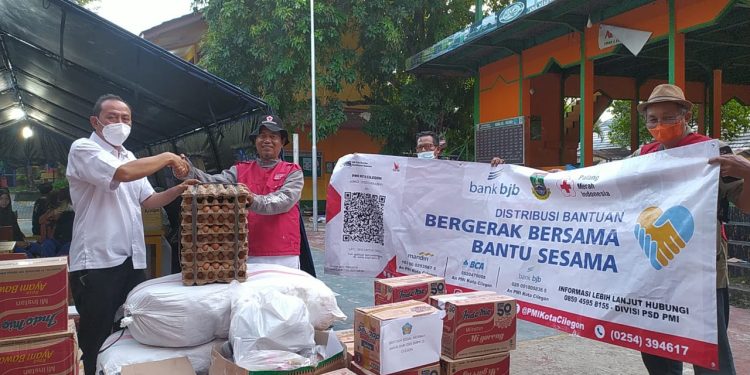 Lagi, PMI Cilegon Salurkan Bantuan untuk Warga Terdampak Banjir