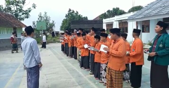 Metode Irhamna Bil Lughoh Wat Turrots Dilirik Banyak Ponpes