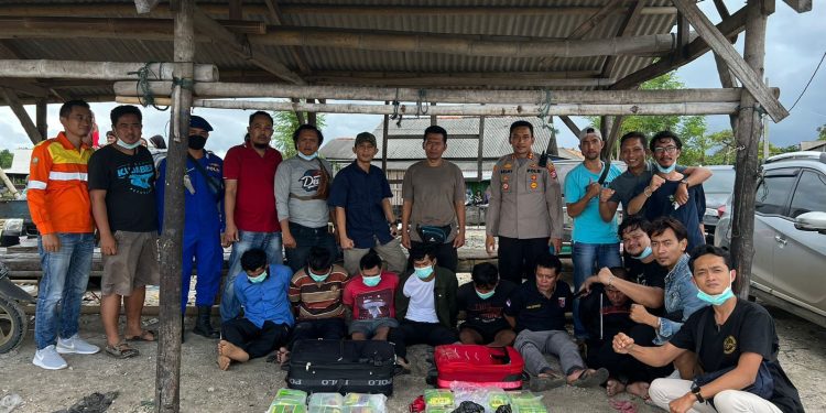 Polres Pandeglang Amankan 23 Kilogram Sabu di Pantai Sumur