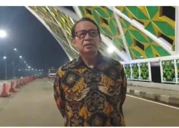 Wahidin Halim Tinjau Jembatan Bogeg Malam Hari, Diresmikan Bulan Ini