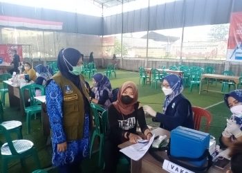 Puskesmas Cikande Gelar Vaksinasi Masal