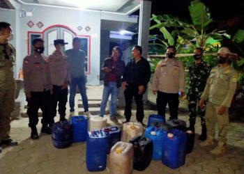Operasi Pekat Jelang Ramadhan, Polsek Kasemen Amankan 100 Liter Tuak