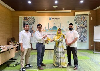 Krakatau Sarana Properti Tebar Sembako di 17 Kelurahan