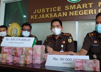 Terpidana Korupsi JLS Cilegon Serahkan Uang Rp885 Juta