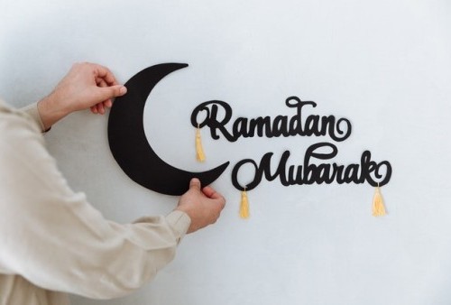 Lagi Puasa, Boleh Gak Bercumbu Siang Hari?