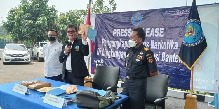 Oknum Hakim Pengadilan Negeri Rangkasbitung Nyabu di Kantor