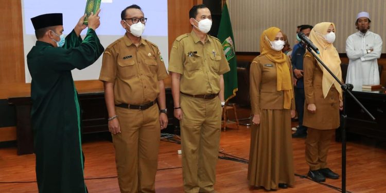 Pelantikan Malam-malam, Ini Penjelasan Pj Gubernur Banten
