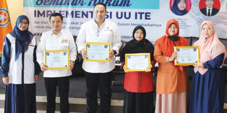 Mahasiswa dan Pekerja Rentan Terjerat UU ITE