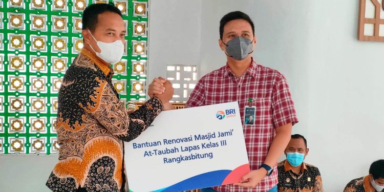 BRI Rangkasbitung Renovasi Masjid Lapas Rangkasbitung